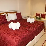 Tako - Hotel *