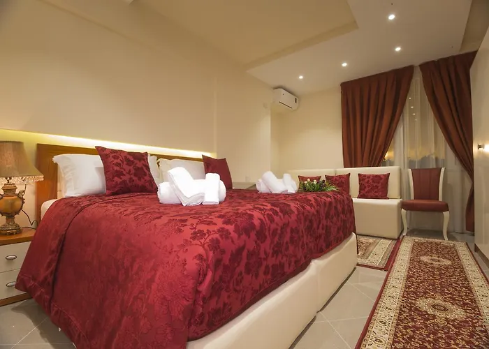 Tako - Szálloda Tirana