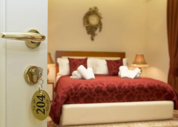 Tako - Szálloda Tirana